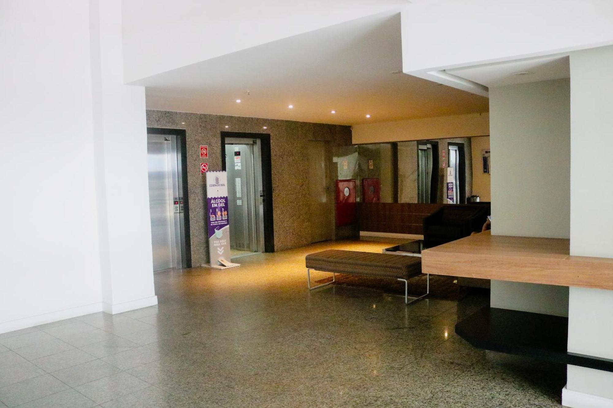 Com Varanda Vista Mar, Max 4 Pessoas Apartment *
